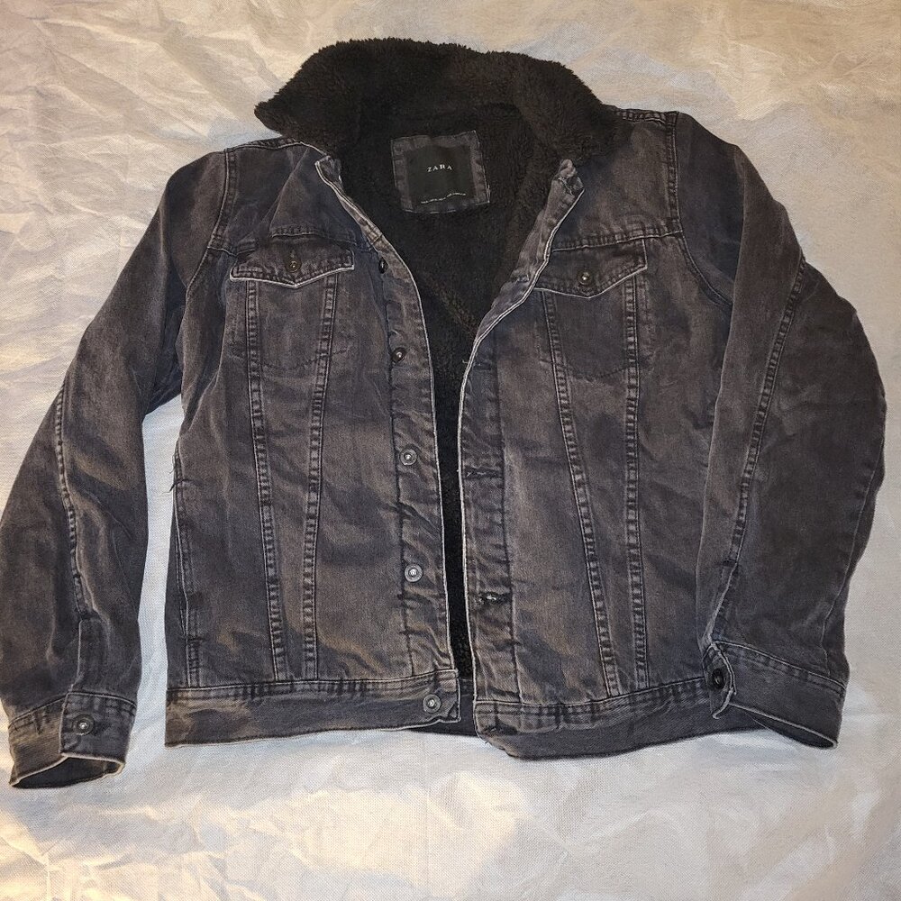 Zara Black Denim Jacket with faux fur liner